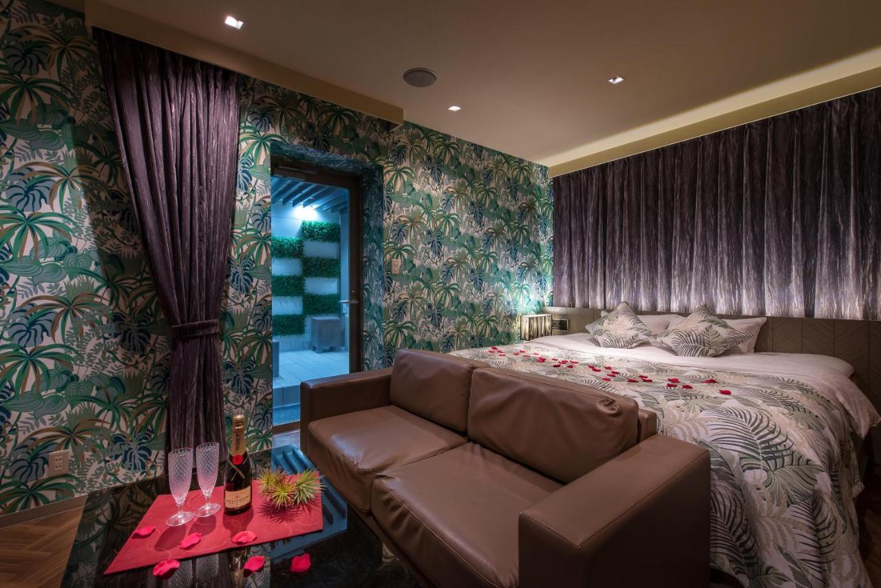 Hotel Lotus Iwatsuki (Adults Only) Сайтама Екстер'єр фото
